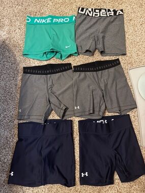 Under Armour/Nike Women’s Compression Shorts Size XS x 6